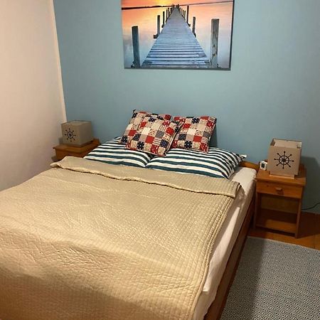 Apartman Delfin Senec Exterior foto